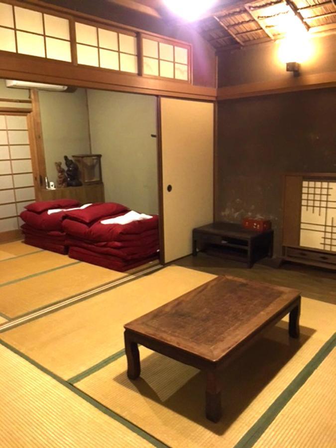 Onomichi Guest House Anago-No-Nedoko Exterior foto